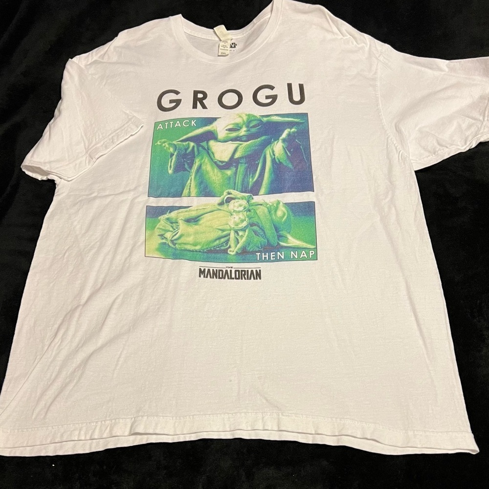Star Wars Men’s Grogu Tshirt